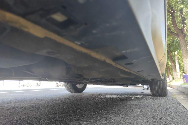 Used Bestune T77 2019 230 TID Automatic Luxury Version China VI Emission Standard Chassis Rear Right