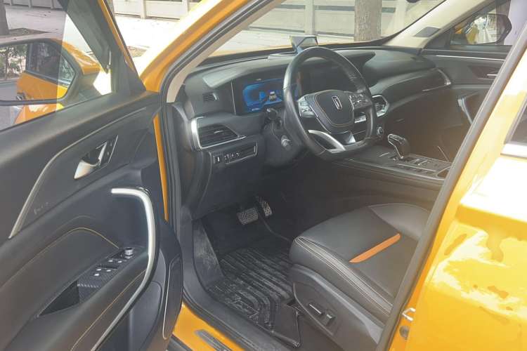 Used Bestune T77 2019 230 TID Automatic Prestige Version China V Driver Seat