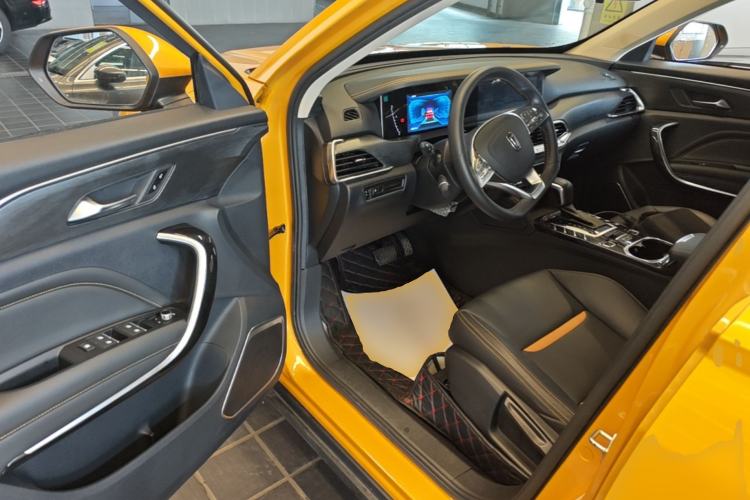 Used Bestune T77 2019 230 TID Automatic Luxury Version China VI Emission Standard Driver Seat