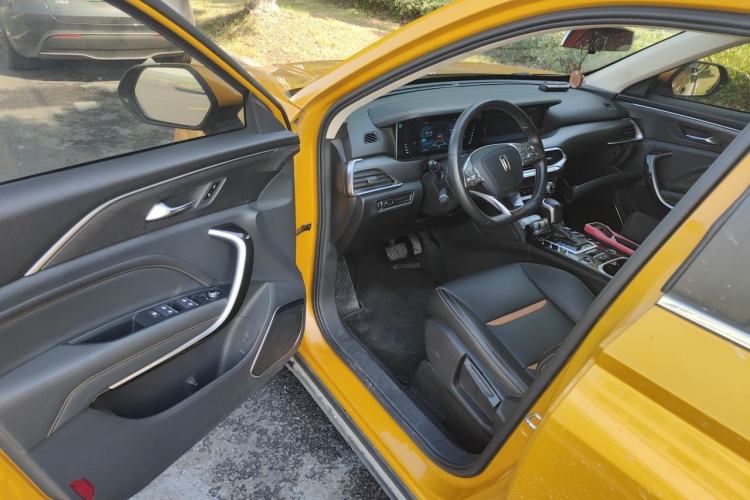 Used Bestune T77 2019 230 TID Automatic Luxury Version China VI Emission Standard Driver Seat