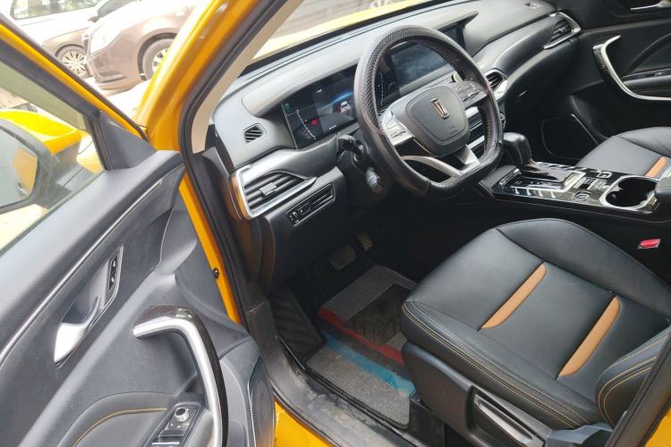Used Bestune T77 2019 230 TID Automatic Luxury Version National V Driver Seat