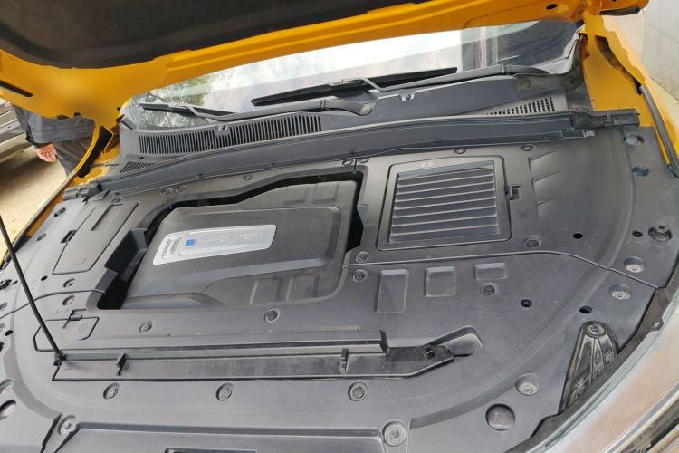Used Bestune T77 2019 230 TID Automatic Luxury Version National V Engine Bay