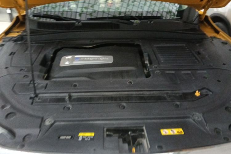 Used Bestune T77 2019 230 TID Automatic Prestige Version China VI Emission Standard Engine Bay
