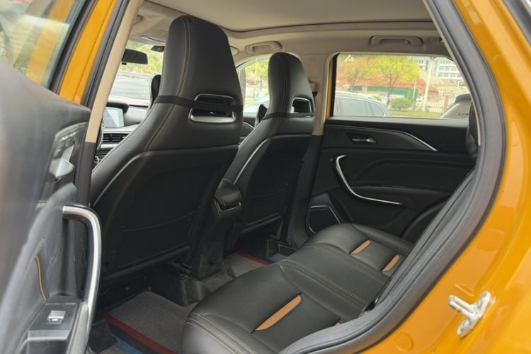 Used Bestune T77 2019 230 TID Automatic Luxury Version National V Exterior 12