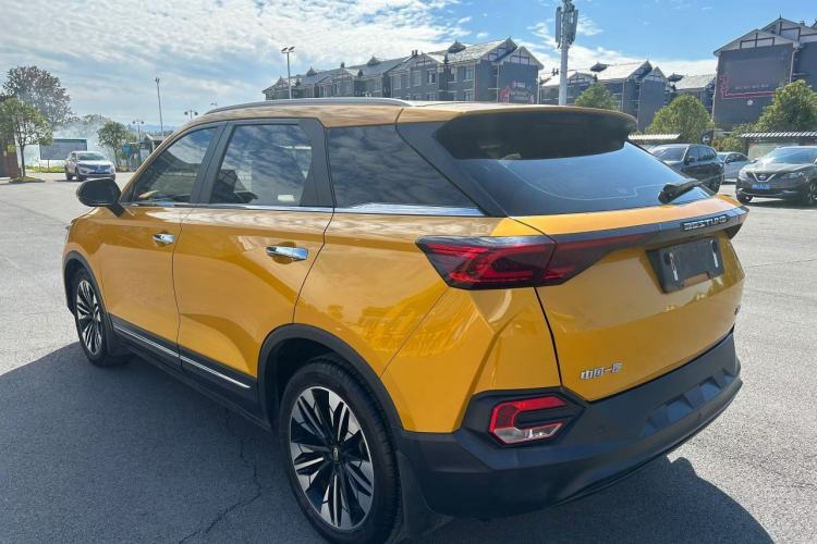 Used Bestune T77 2019 230 TID Automatic Luxury Version China VI Emission Standard Exterior 3