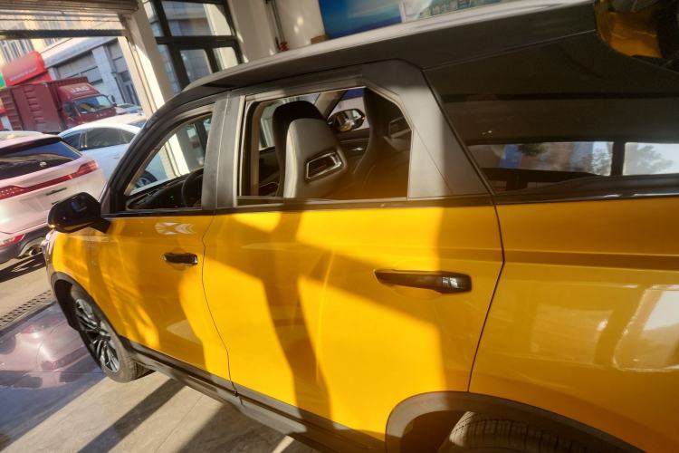 Used Bestune T77 2019 230 TID Automatic Luxury Version China VI Emission Standard Exterior 3