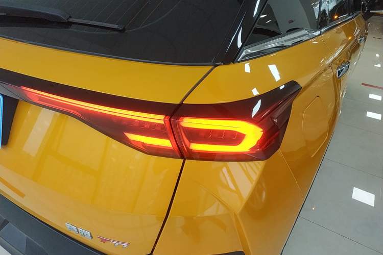 Used Bestune T77 2019 230 TID Automatic Prestige Version China V Emission Standard Exterior 6