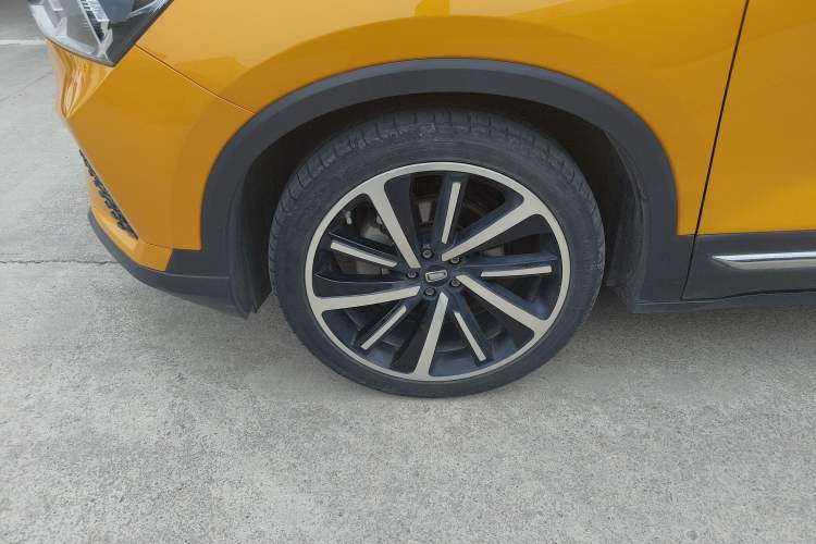Used Bestune T77 2019 230 TID Automatic Luxury Version National V Exterior 7