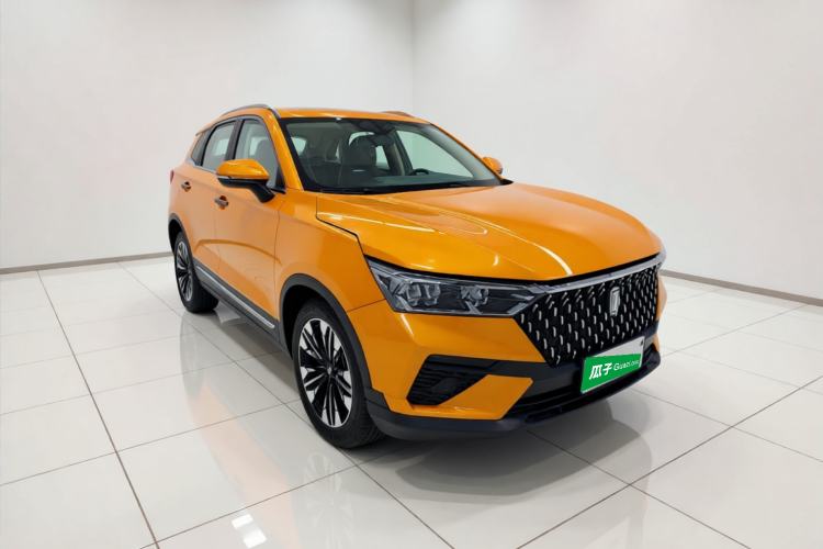 Used Bestune T77 2019 230 TID Automatic Luxury Version China VI Emission Standard Front Right 45 Deg