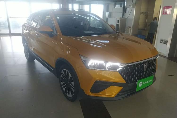 Used Bestune T77 2019 230 TID Automatic Luxury Version China VI Emission Standard Front Right 45 Deg