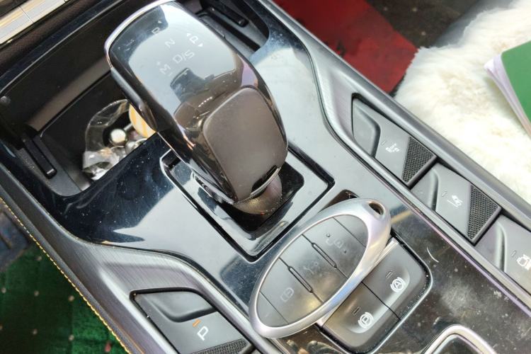 Used Bestune T77 2019 230 TID Automatic Prestige Version China VI Gear Lever