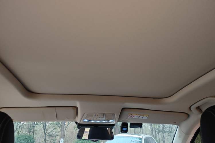 Used Bestune T77 2019 230 TID Automatic Prestige Version China VI Headliner
