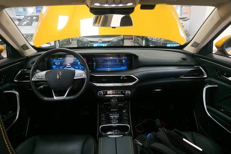 Used Bestune T77 2019 230 TID Automatic Prestige Version China V Emission Standard Interior 2