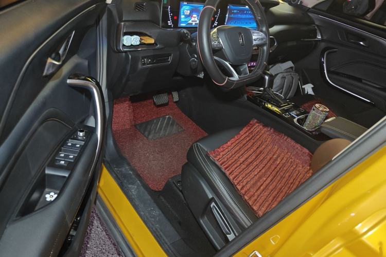 Used Bestune T77 2019 230 TID Automatic Luxury Version China VI Emission Standard Interior 3
