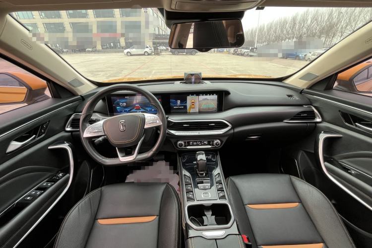 Used Bestune T77 2019 230 TID Automatic Prestige Version China VI Interior 4