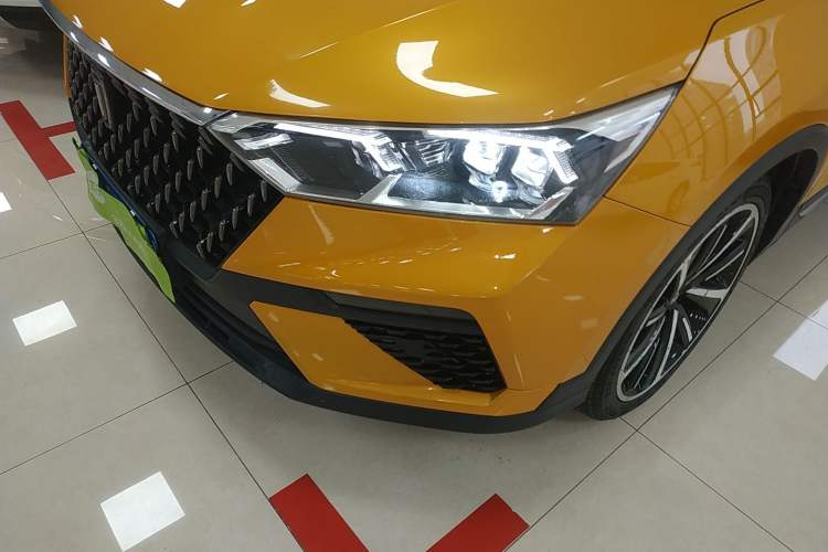 Used Bestune T77 2019 230 TID Automatic Prestige Version China V Emission Standard Left Front Headlight