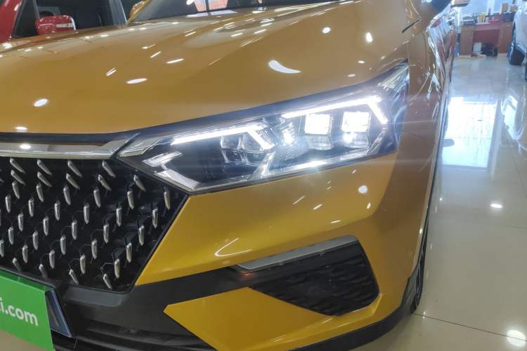 Used Bestune T77 2019 230 TID Automatic Prestige Version China VI Left Front Headlight