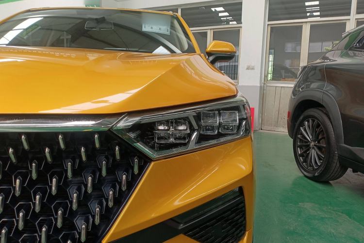 Used Bestune T77 2019 230 TID Automatic Luxury Version China VI Emission Standard Left Front Headlight