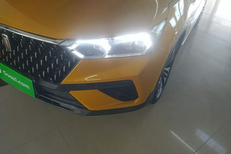 Used Bestune T77 2019 230 TID Automatic Luxury Version China VI Emission Standard Left Front Headlight
