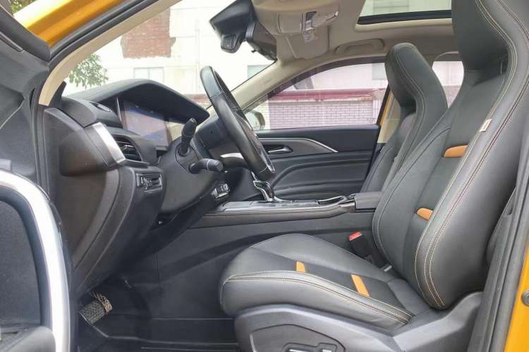 Used Bestune T77 2019 230 TID Automatic Prestige Version China V Left Front Seat