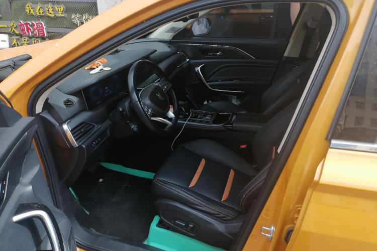 Used Bestune T77 2019 230 TID Automatic Prestige Version China V Left Front Seat