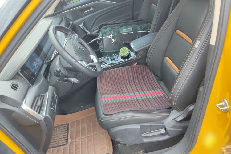 Used Bestune T77 2019 230 TID Automatic Luxury Version National V Left Front Seat