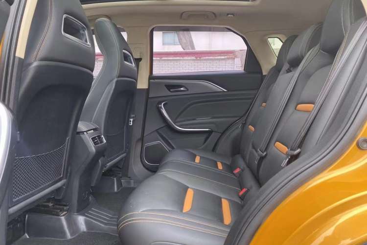 Used Bestune T77 2019 230 TID Automatic Prestige Version China V Left Rear Seat