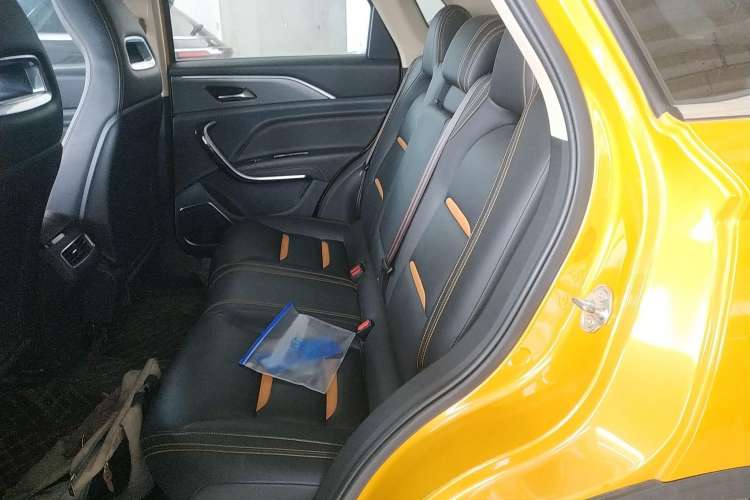 Used Bestune T77 2019 230 TID Automatic Prestige Version China VI Left Rear Seat