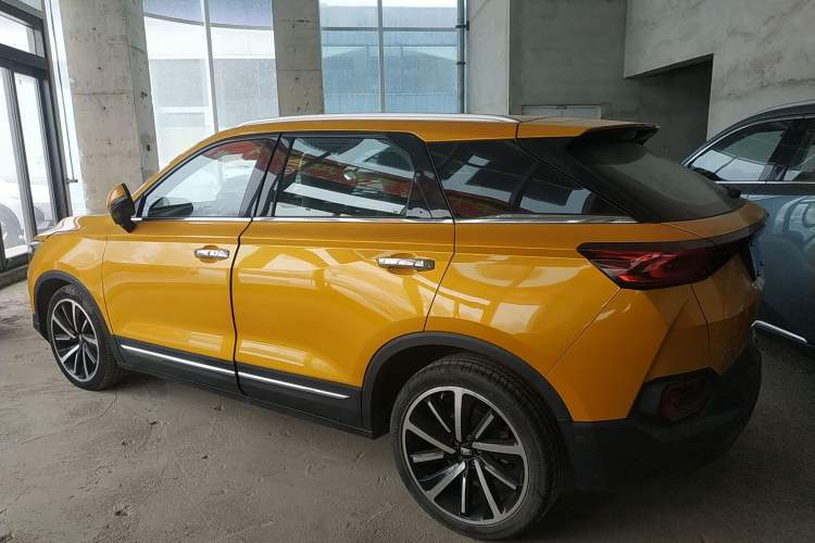 Used Bestune T77 2019 230 TID Automatic Prestige Version China VI Left Side