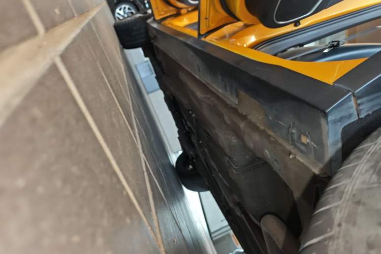 Used Bestune T77 2019 230 TID Automatic Luxury Version China VI Emission Standard Left Side Sill