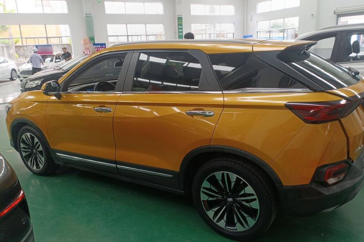 Used Bestune T77 2019 230 TID Automatic Luxury Version China VI Emission Standard Left Side