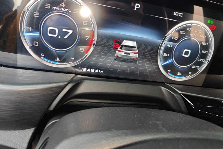 Used Bestune T77 2019 230 TID Automatic Prestige Version China VI Odometer Close Up