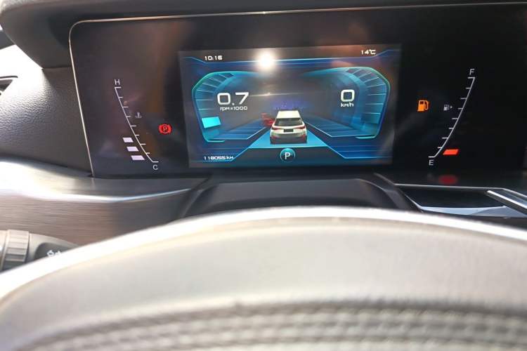 Used Bestune T77 2019 Facelift 230 TID Automatic Luxury Version China V Emission Standard Odometer Close Up