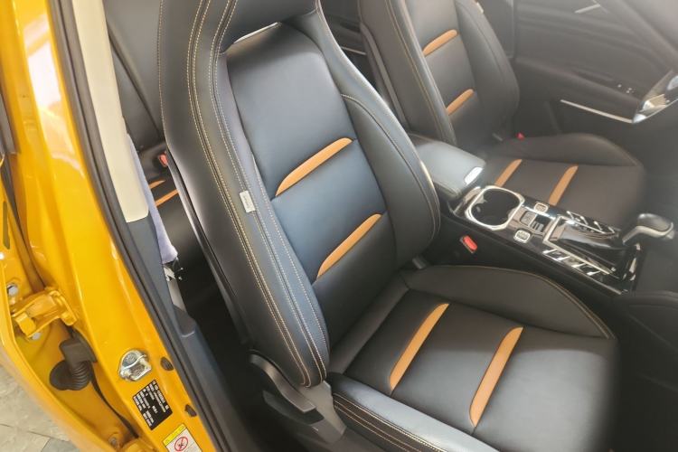 Used Bestune T77 2019 230 TID Automatic Luxury Version China VI Emission Standard Right Front Seat