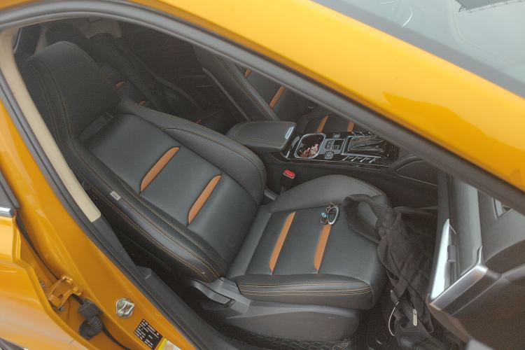 Used Bestune T77 2019 230 TID Automatic Luxury Version National V Right Front Seat