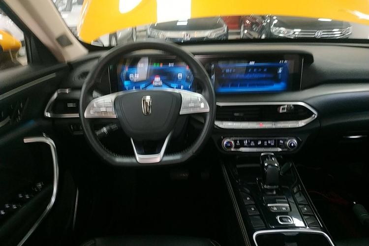 Used Bestune T77 2019 230 TID Automatic Prestige Version China V Emission Standard Steering Wheel