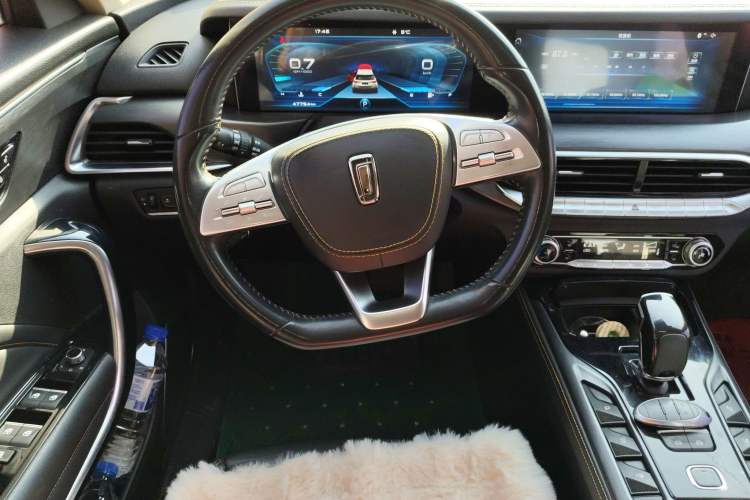 Used Bestune T77 2019 230 TID Automatic Prestige Version China VI Steering Wheel