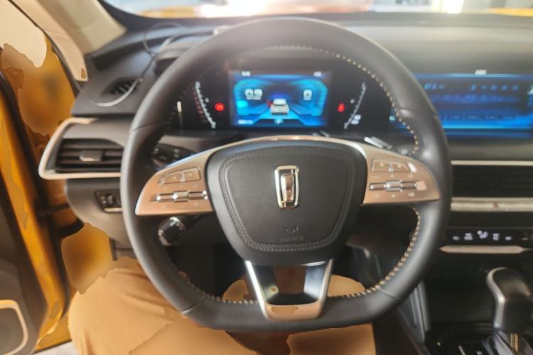 Used Bestune T77 2019 230 TID Automatic Luxury Version China VI Emission Standard Steering Wheel