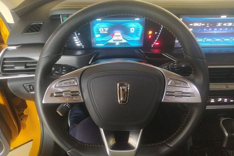 Used Bestune T77 2019 230 TID Automatic Luxury Version China VI Emission Standard Steering Wheel