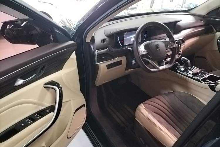 Used Bestune T77 2020 PRO 280 TID Automatic Luxury Model Driver Seat