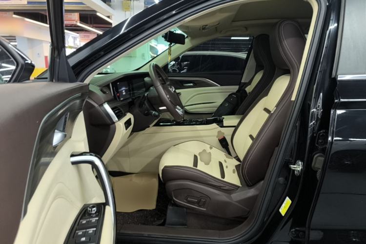 Used Bestune T77 2020 PRO 280 TID Automatic Luxury Model Driver Seat