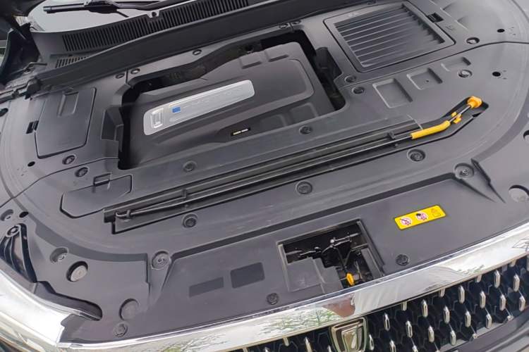 Used Bestune T77 2020 PRO 280 TID Automatic Luxury Model Engine Bay