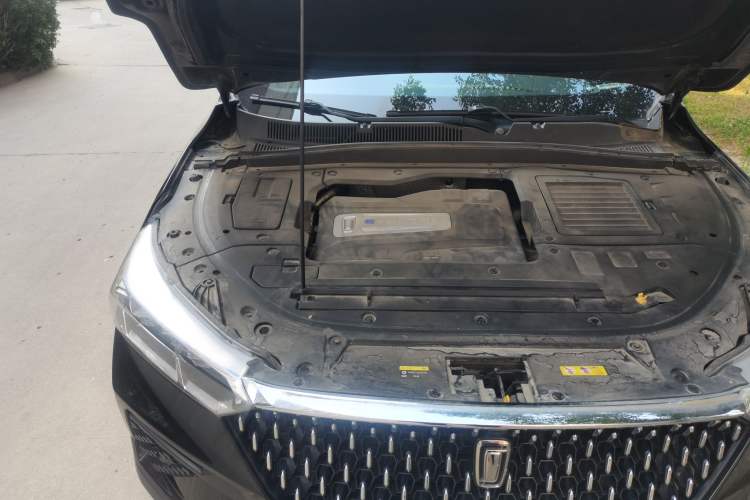 Used Bestune T77 2020 PRO 280 TID Automatic Luxury Model Engine Bay Right
