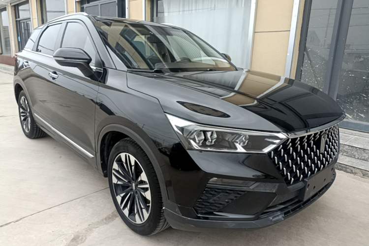 Used Bestune T77 2020 PRO 280 TID Automatic Luxury Model Front Right 45 Deg