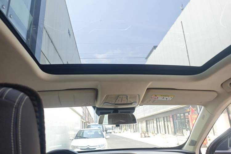 Used Bestune T77 2020 PRO 280 TID Automatic Prestige Model Headliner