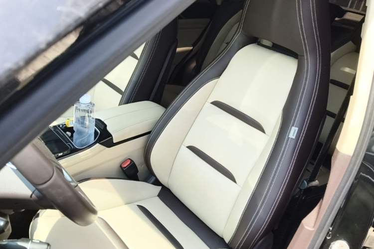 Used Bestune T77 2020 PRO 280 TID Automatic Luxury Model Left Front Seat