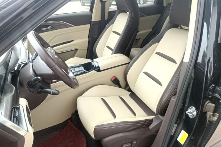 Used Bestune T77 2020 PRO 280 TID Automatic Luxury Model Left Front Seat