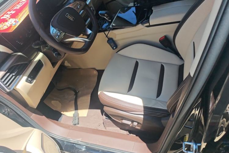 Used Bestune T77 2020 PRO 280 TID Automatic Luxury Model Left Front Seat
