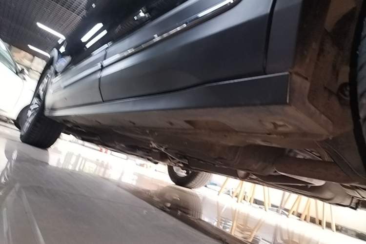 Used Bestune T77 2020 PRO 280 TID Automatic Luxury Model Left Side Sill