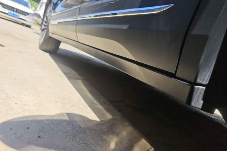 Used Bestune T77 2020 PRO 280 TID Automatic Luxury Model Left Side Sill